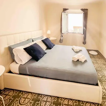 Elegante Residenza In Piazza De' Pitti * Florence
