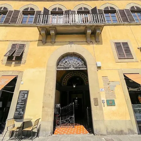 Elegante Residenza In Piazza De' Pitti Apartment Florence